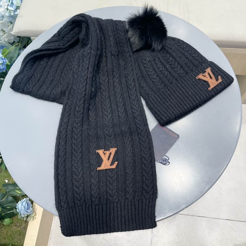 LV scarf hat (12)